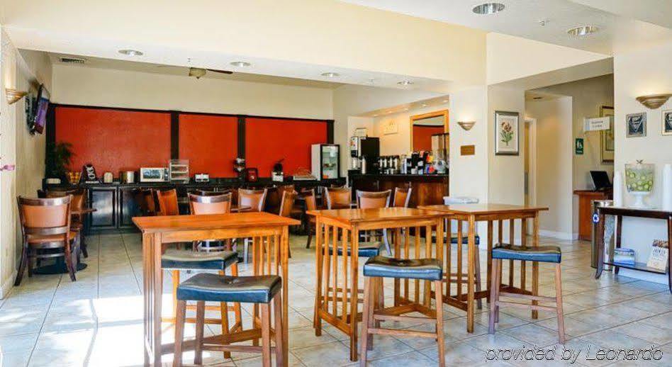 Best Western Heritage Inn Конкорд Экстерьер фото